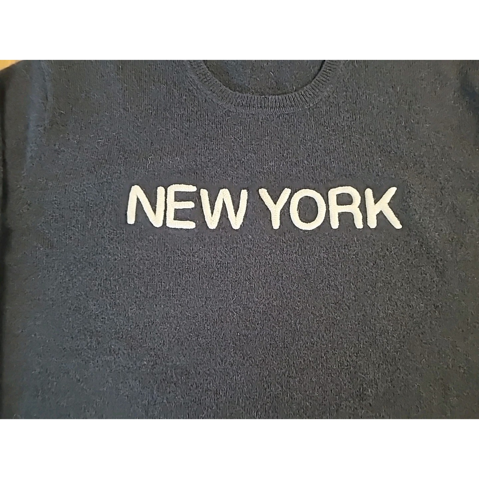 Saks Fifth Ave Cashmere Sweater L Navy “New York” Spellout Usa-Euc — image 3 of 6